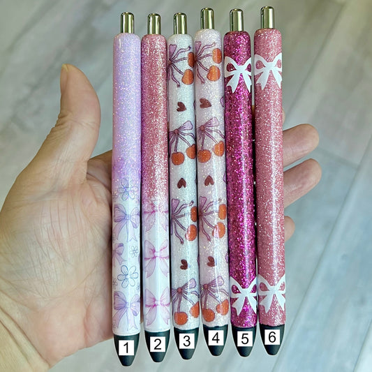 Bow themed glitter pens