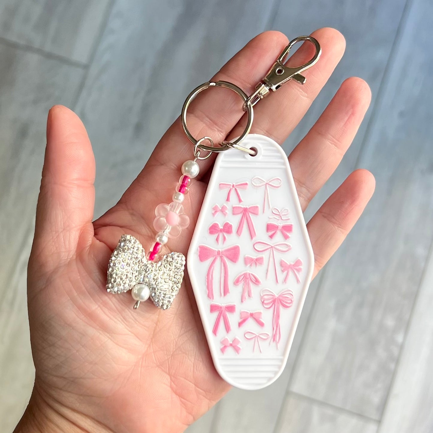 Pink bows - motel key keychain